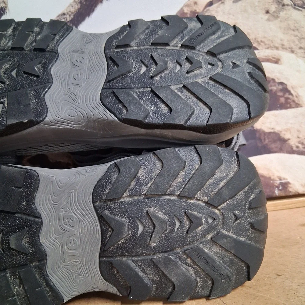 Teva Omnium 2 Mens Grey Black Hybrid Hiking Water Sandals Shoes 1019160 Size 12